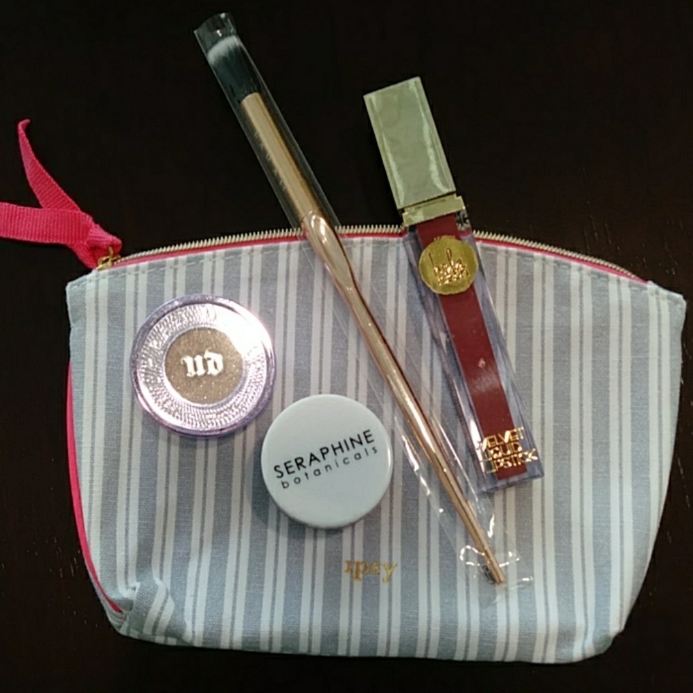 Urban Decay eyeshadow and More